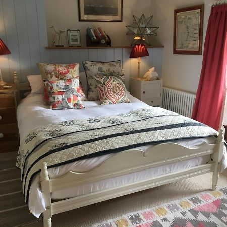 Stroud House Bed and Breakfast Freshwater Buitenkant foto